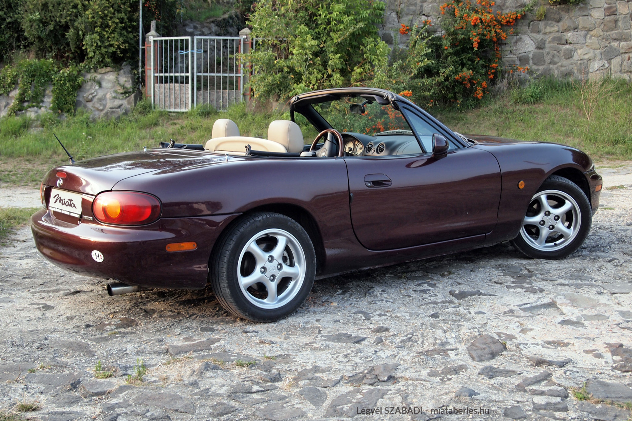 miata_hetkoznap